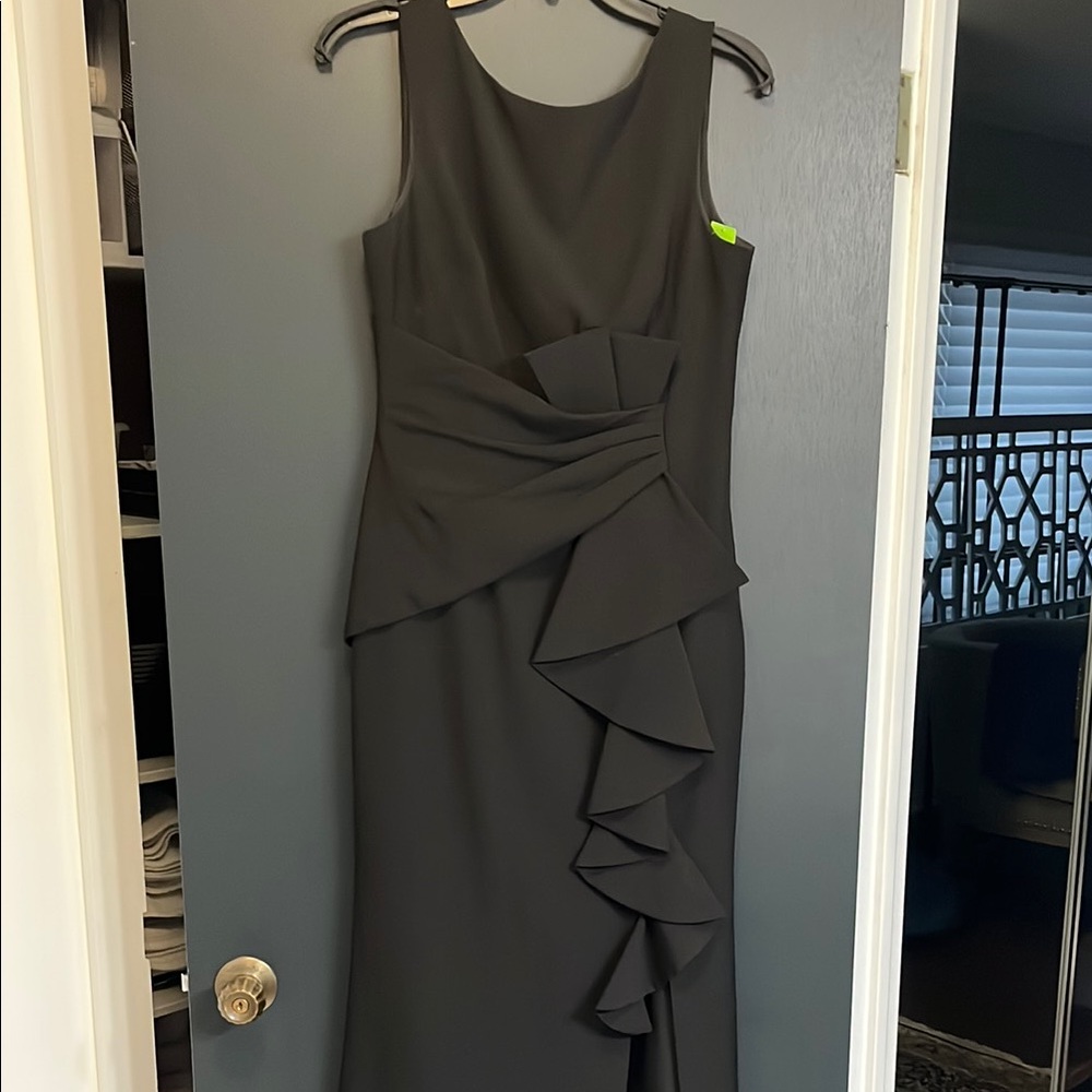 Eliza J Elegant Black Sleeveless Dress